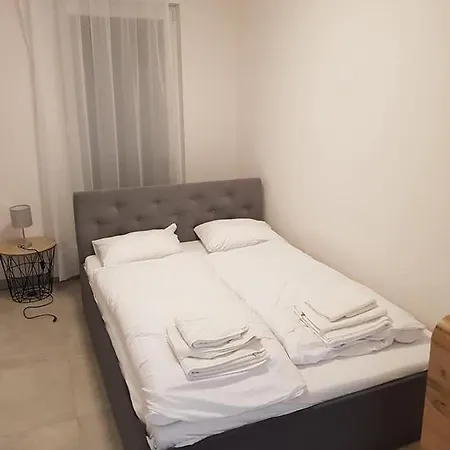 Park - Nowe Nad Morzem Apartmán Jantar